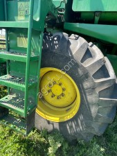 Комбайн John Deere W330