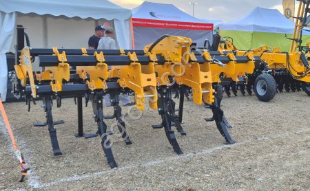 АГРОСПЕЦМАШ Глубокорыхлитель РАМ-7Г