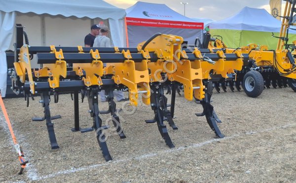 АГРОСПЕЦМАШ Глубокорыхлитель РАМ-7Г