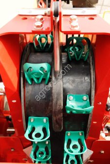 Картофелесажалка полунавесная четырёхрядная СК-4