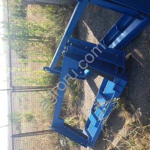 Рамка ( адаптер) переходная для жаток.