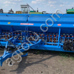 Сеялка зернотуковая