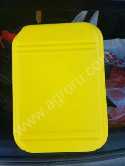 Канистры 20л.(новые)
