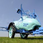 Прицепной опрыскиватель TRACKER Berthoud