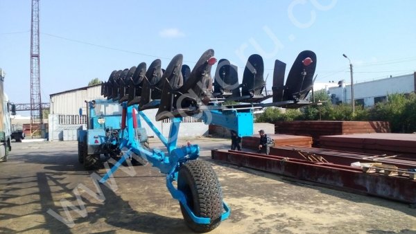 Плуги оборотные  ПОН производства Уманьферммаш