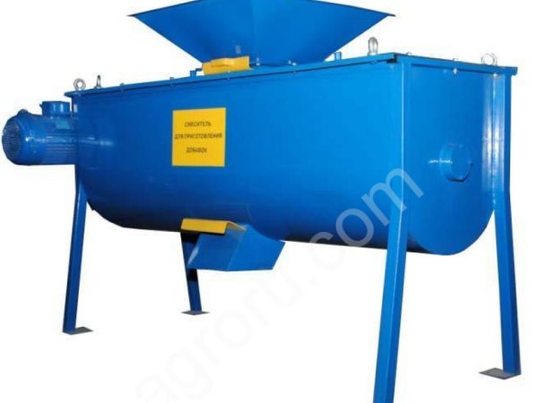 Горизонтальный смеситель сухих и влажных смесей
