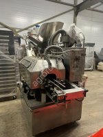 Б/У Вакуум укупорочная машина крышек Twist-Off INDEX 6 пр-ва Болгария.