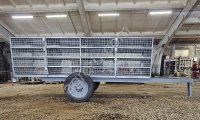 Прицеп тракторный для перевозки птицы