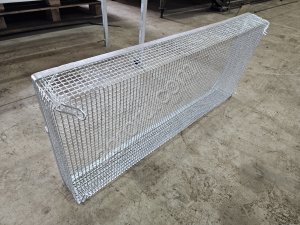 Лоток выводной металлический