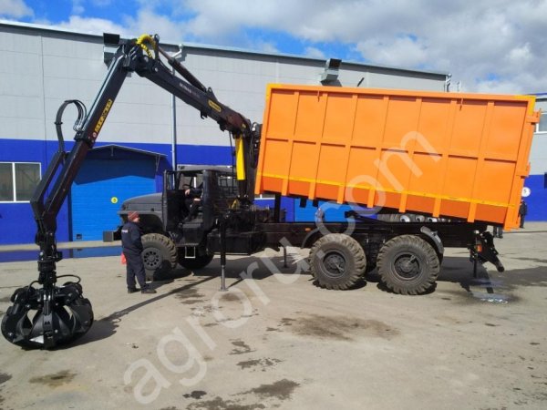 Металловоз Урал с гидроманипулятором