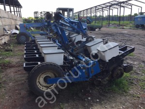 Сеялка Kinze 2200