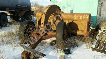 Трал прицеп низкорамный для спецтехники до 25 тонн