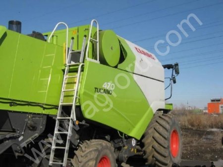 Зерноуборочный комбайн Claas Tucano 470 (2011 г.)