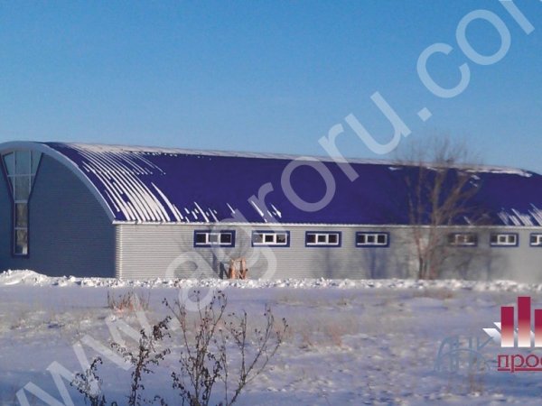 Ангар прямостенный с арочной кровлей