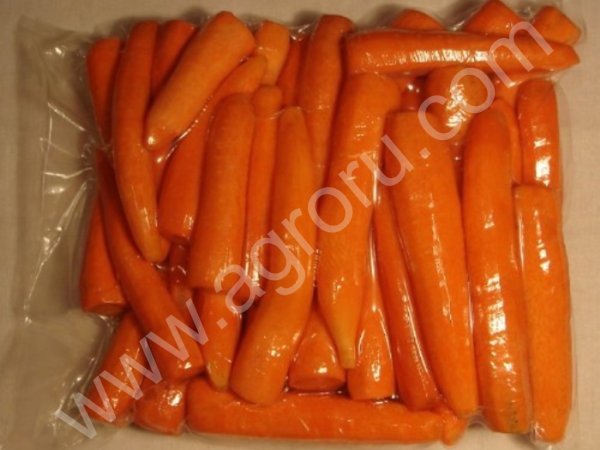 Овощи очищенные в вакуумной упаковке.