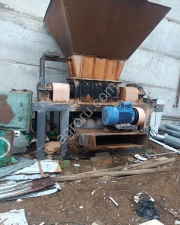 Двухвальный шредер для древесины ШДП-5ДМ