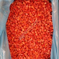 Перец красный кубик замороженный