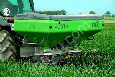 Разбрасыватель удобрений MX850