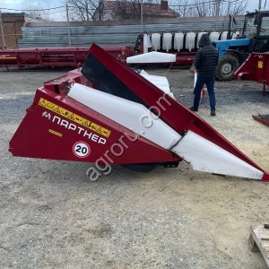 Жатка для уборки кукурузы на зерно ПАРТНЕР ПСК-8 (Cornmaster8)