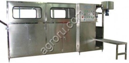 Мoнoблoк рoзливa питьeвoй вoды в 19 л. QGF-150, 140 б/час