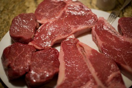 Россия заинтересована в закупе казахстанского мяса - У.Шукеев