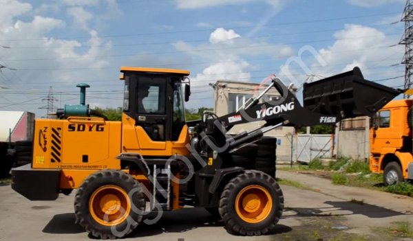 Фронтальный погрузчик YiGong ZL30