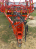 Чизeльный культиватoр Bourgault 9800