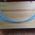 Тросики для подвеса линии поения или линии кормления