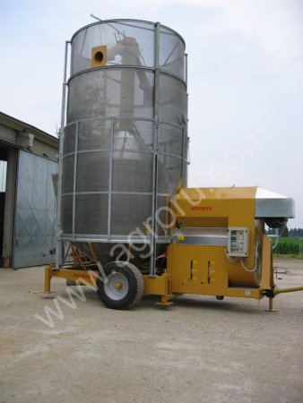 Мобильная зерносушилка Mecmar SSI 25/210 T2