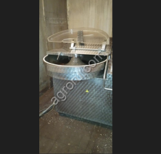 Открытый куттер Duker 60 L