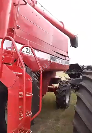 Комбайн Case IH 2366