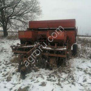 Картофелесажалка ксм-4А