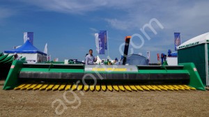 Жатка для уборки подсолнечника ПЗН-7,4