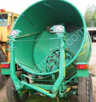 Измельчитель рулонов корма ИРК-145
