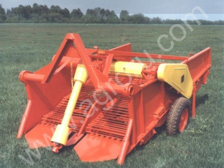 Картофелекопатель КТН-2В
