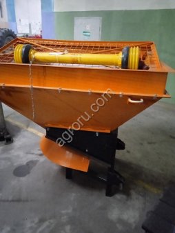 Пескоразбрасыватель