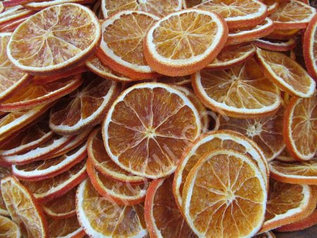 Сушеныая морковь, свекла, грибы и фрукты