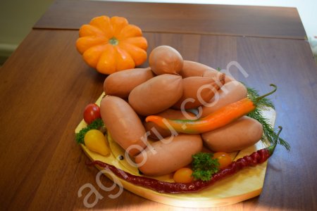 Мясные деликатесы.