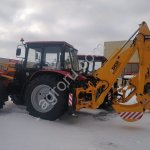 Экскаватор погрузчик ДЭМ-1145 Машина для выемки грунта