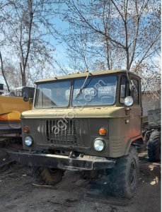 Грузовой автомобиль ГАЗ-66 шасси с хранения