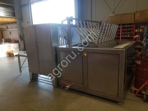 Скребмашина со шпарчаном для обработки свиных туш. 40-50 в час
