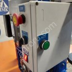 Укупорочный полуавтомат корковой пробки