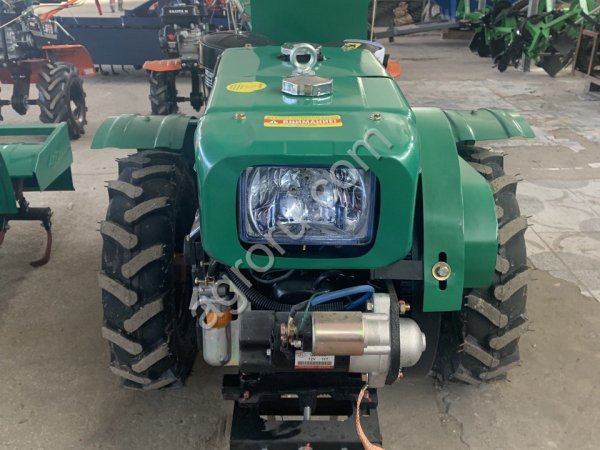 Мотоблок Файтер 15 DE с почвофрезой и сиденьем