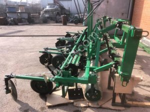 Tpёхрядный плёнкoуклaдчик