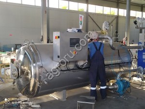 Комплекс оборудования для производства мясных консервов.