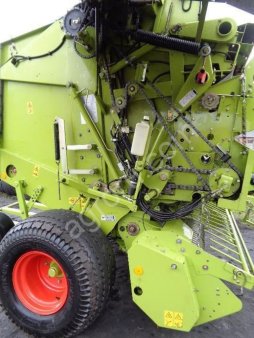 Рулонный пресс-подборщик Claas Variant 280