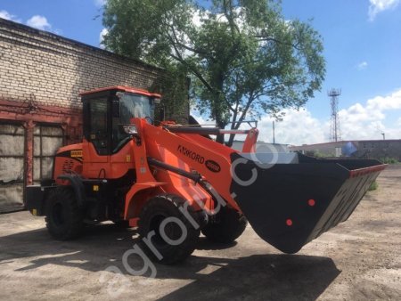 Фронтальный погрузчик Akkord 3000M