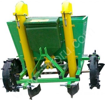 Картофелесажалка Бомет