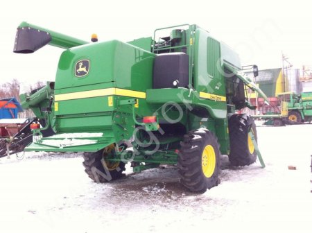 Зерноуборочный комбайн Джон Дир W 540
