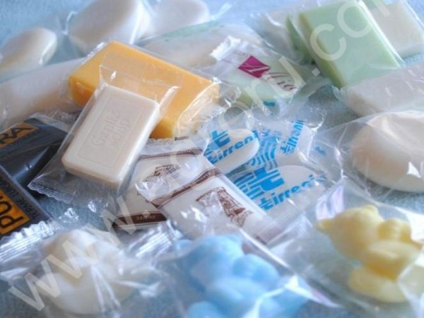 Автоматическая горизонтальная упаковочная машина в пакеты типа «подушка»